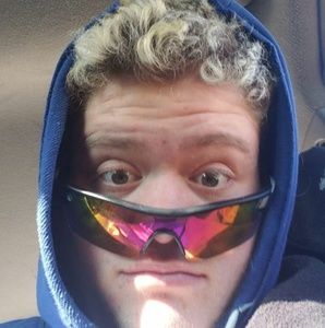 Meet your Posher, Austin